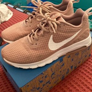 Nike Air, Blush 8.5